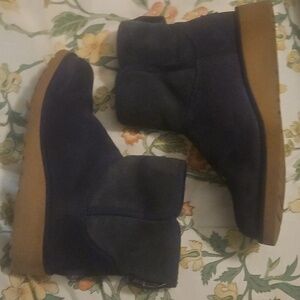 EUC UGG Ankle Boots